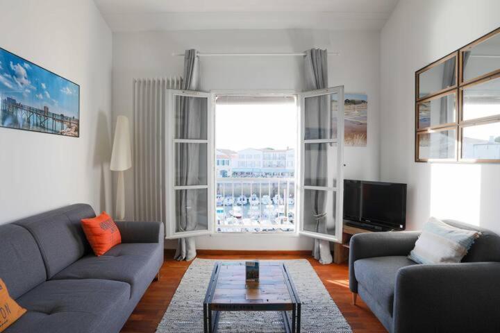 Sur L'Ilot De St Martin Au Centre Du Port Vue Exceptionnelle ! Apartment Saint-Martin-de-Re Bagian luar foto